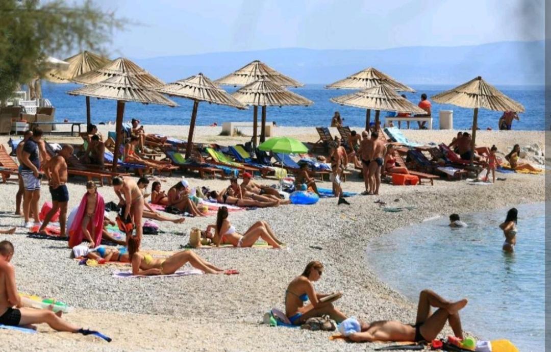 Lodore Del Mare Apartment On The Beach Σπλιτ Εξωτερικό φωτογραφία