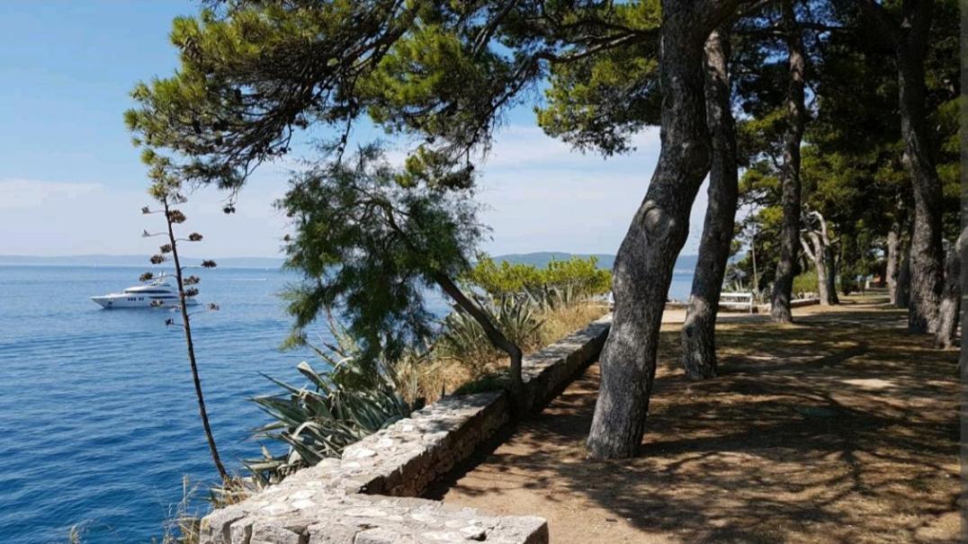 Lodore Del Mare Apartment On The Beach Σπλιτ Εξωτερικό φωτογραφία