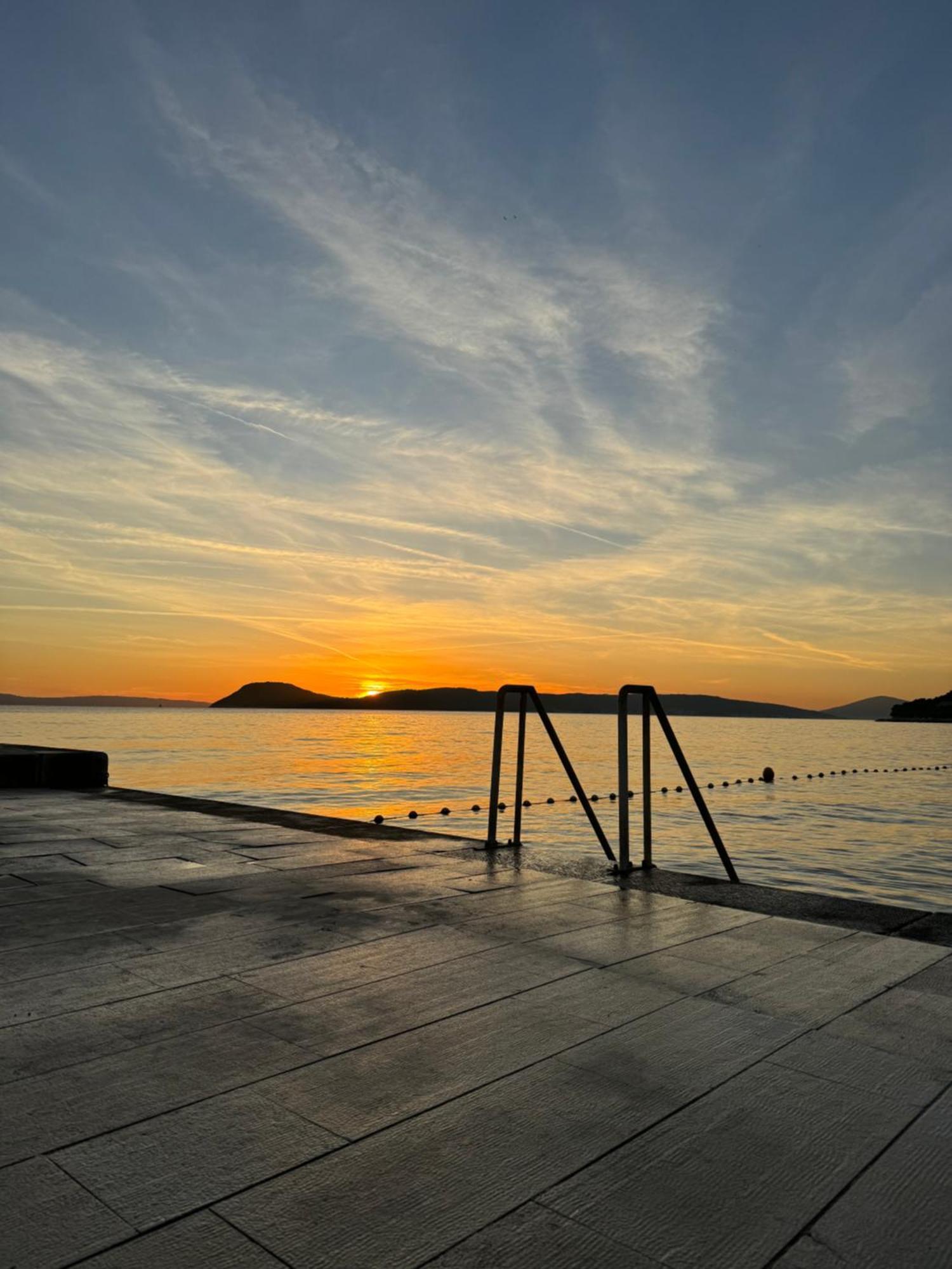 Lodore Del Mare Apartment On The Beach Σπλιτ Εξωτερικό φωτογραφία