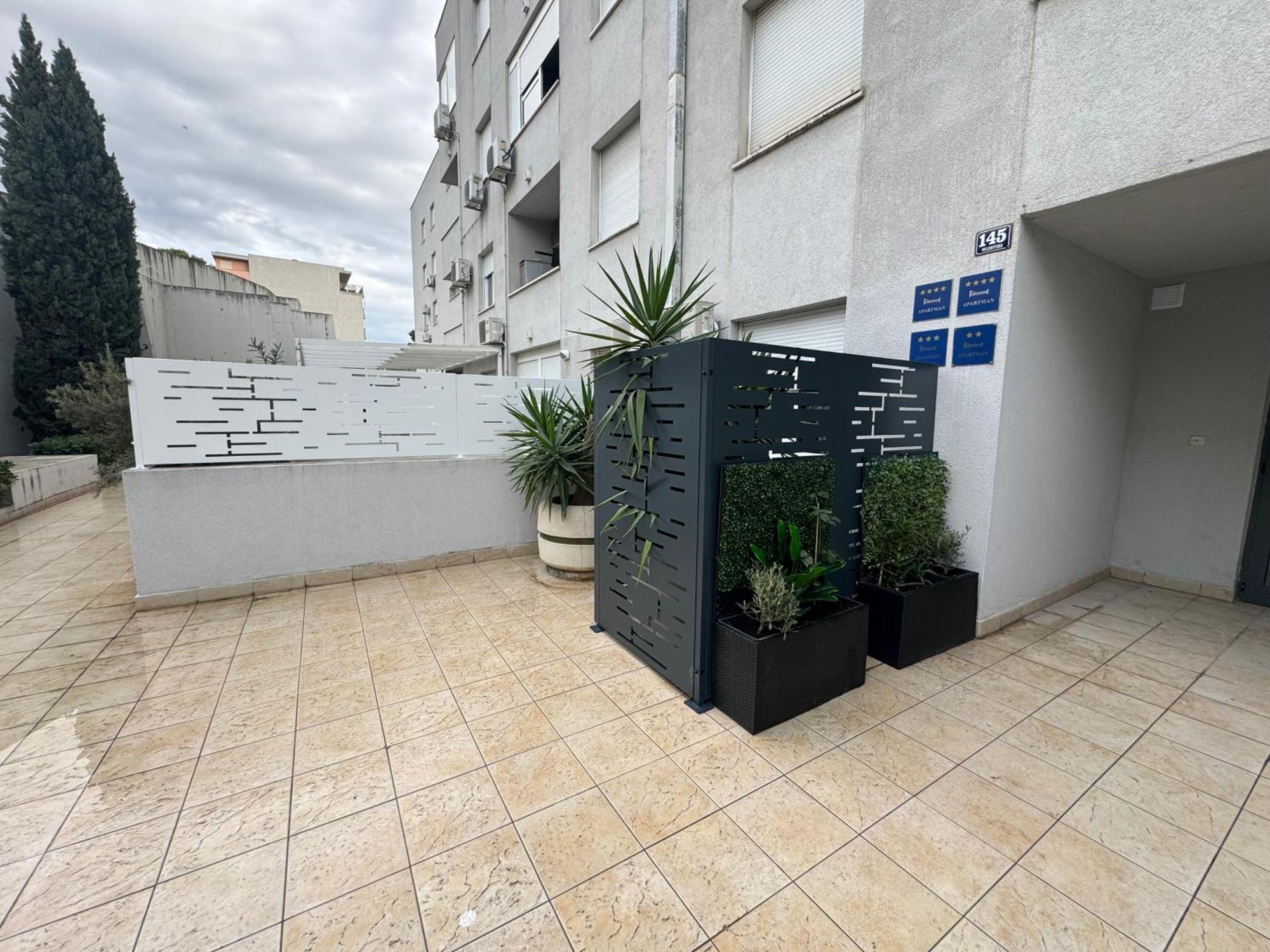 Lodore Del Mare Apartment On The Beach Σπλιτ Εξωτερικό φωτογραφία